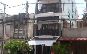 Faa Apartment